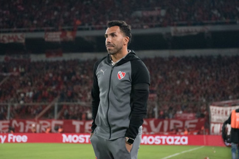 TÉVEZ DEIXARÁ DE SER TÉCNICO DO ROJO