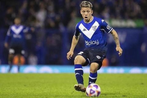 JOGADORES DO VÉLEZ SÃO AGREDIDOS APÓS DERROTA