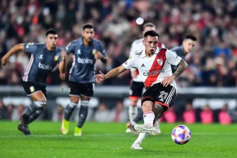 RIVER PLATE VENCE ESTUDIANTES E CONFIRMA O TÍTULO ARGENTINO