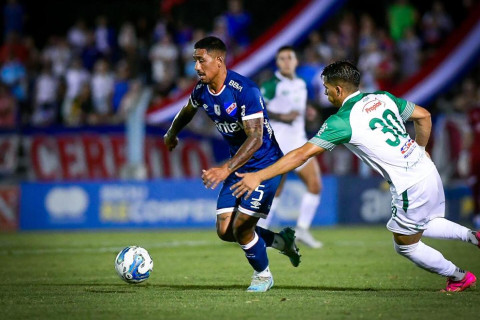 NACIONAL VENCE LA LUZ E LUTA POR VAGA NA SEGUNDA FASE DA COPA LIBERTADORES